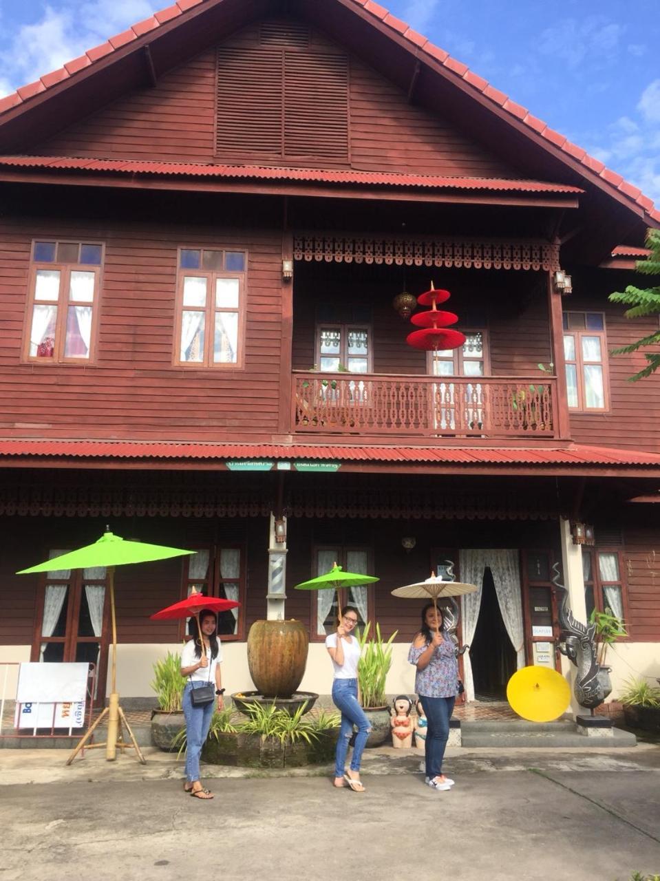 Baan Sithepaban Guesthouse Phitsanulok Extérieur photo