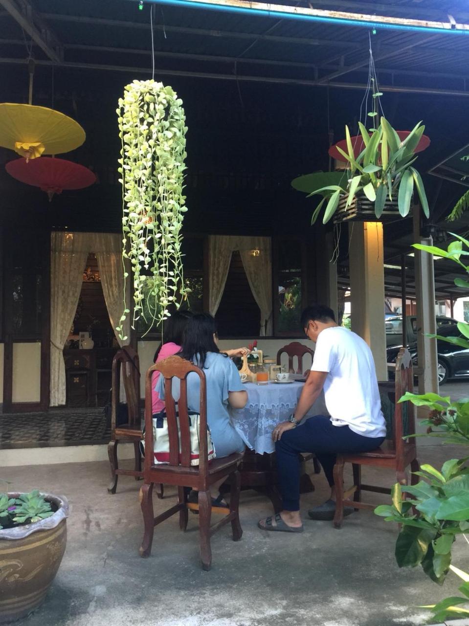 Baan Sithepaban Guesthouse Phitsanulok Extérieur photo