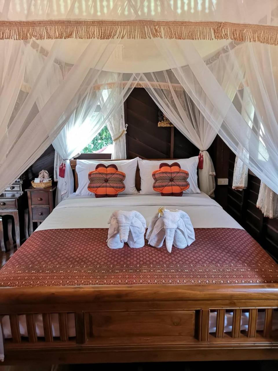Baan Sithepaban Guesthouse Phitsanulok Extérieur photo