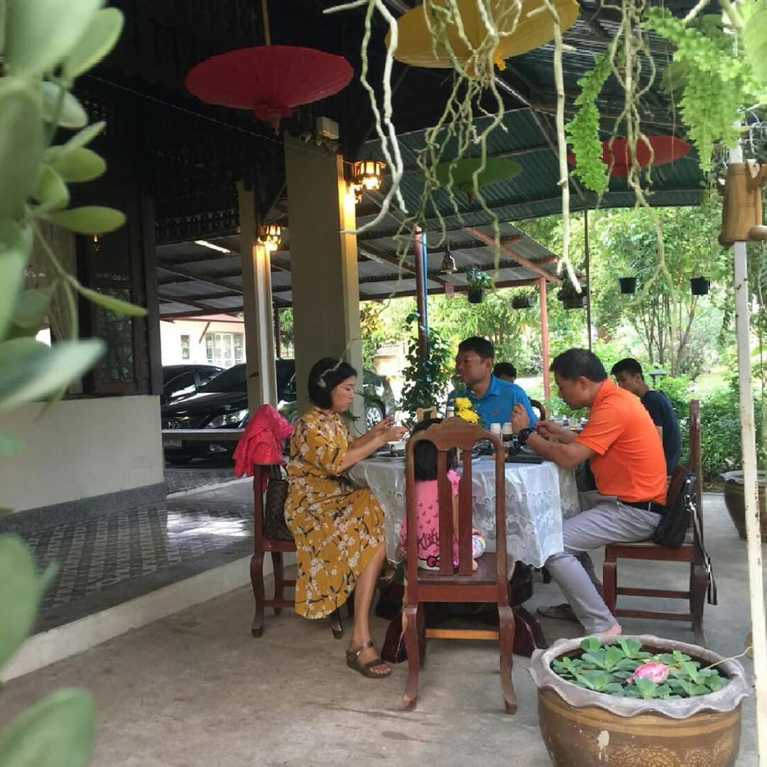 Baan Sithepaban Guesthouse Phitsanulok Extérieur photo